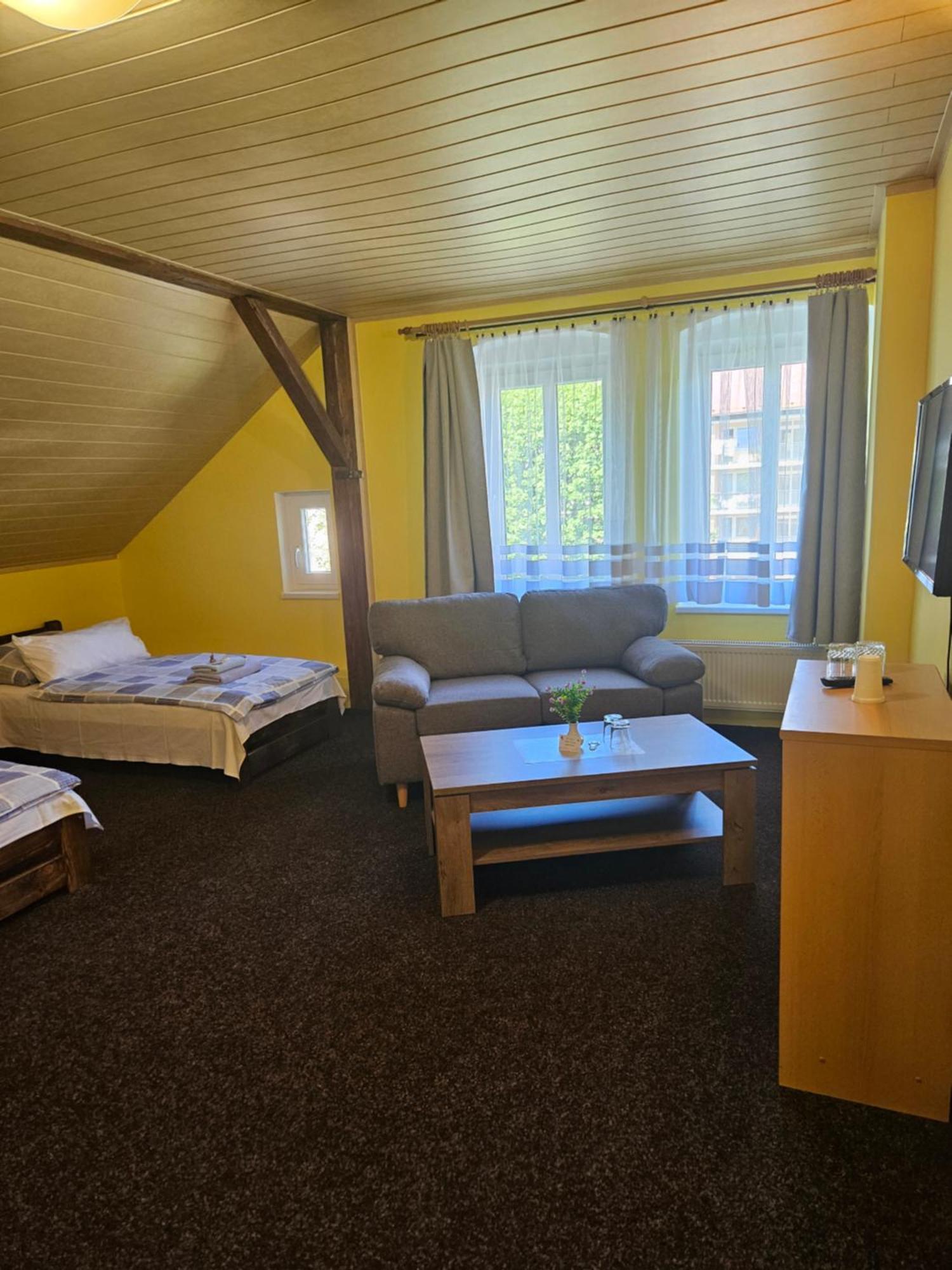 Guest House Pod Lesem Merklín Exterior foto